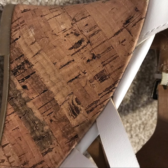 Ana Summer Wedge Sandal - Picture 3 of 5